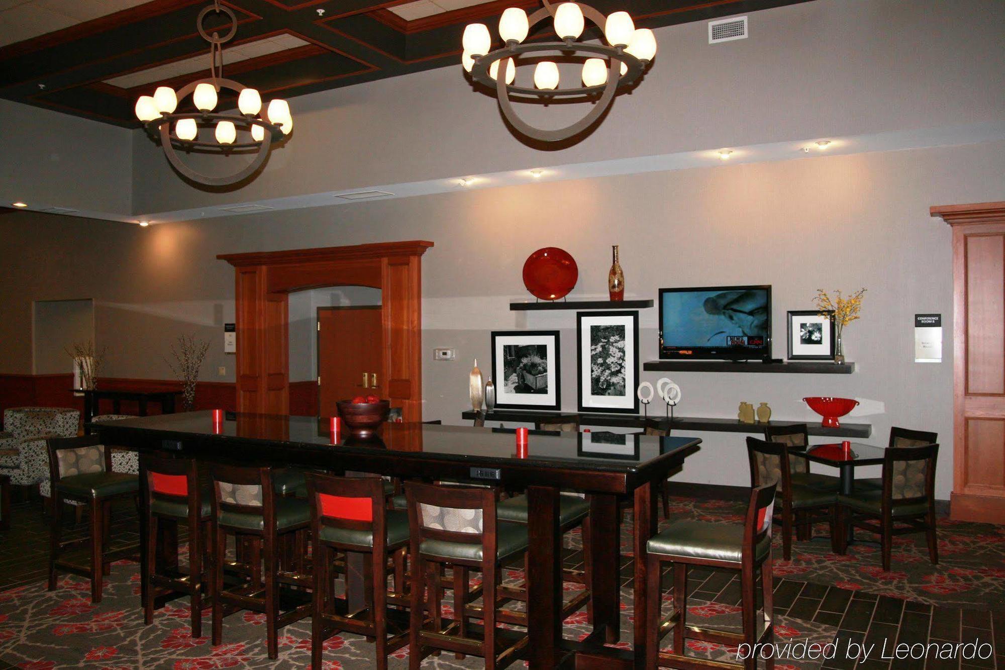แฮมป์ตัน อินน์ แอนด์ สวีท แลนซิง โอคิมอส Okemos ร้านอาหาร รูปภาพ